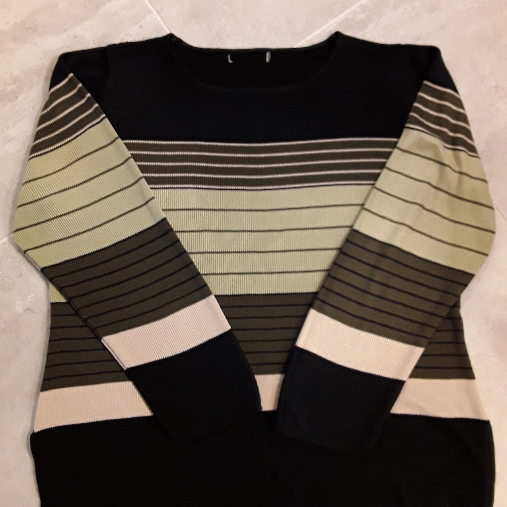 Womens Stripped Sweater